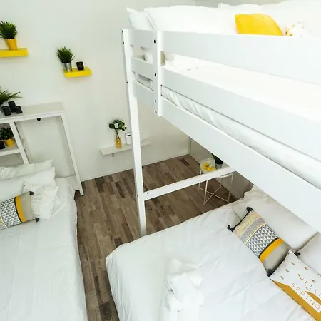 Apartamento Mamiani 2 *